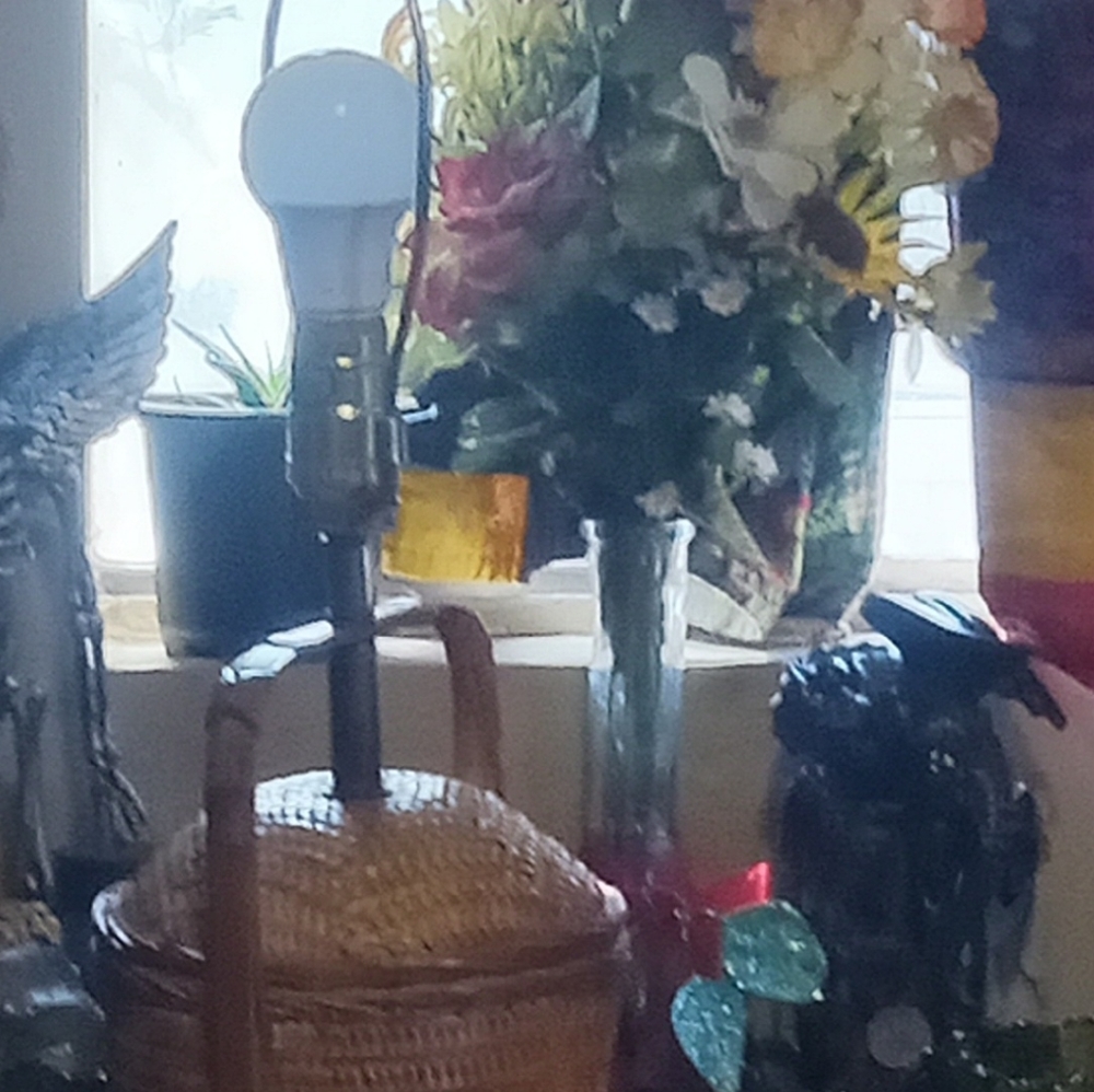 True vintage rattan lamp